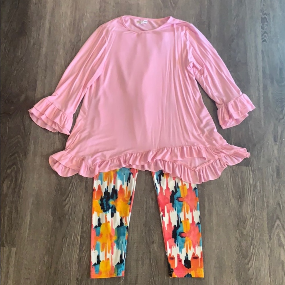 Pink tunic top with matching leggings